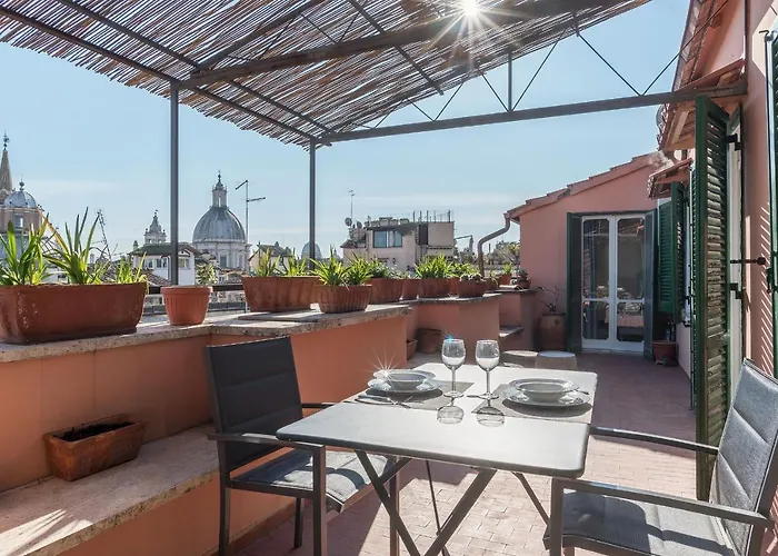 Piazza Navona Panoramic Penthouse