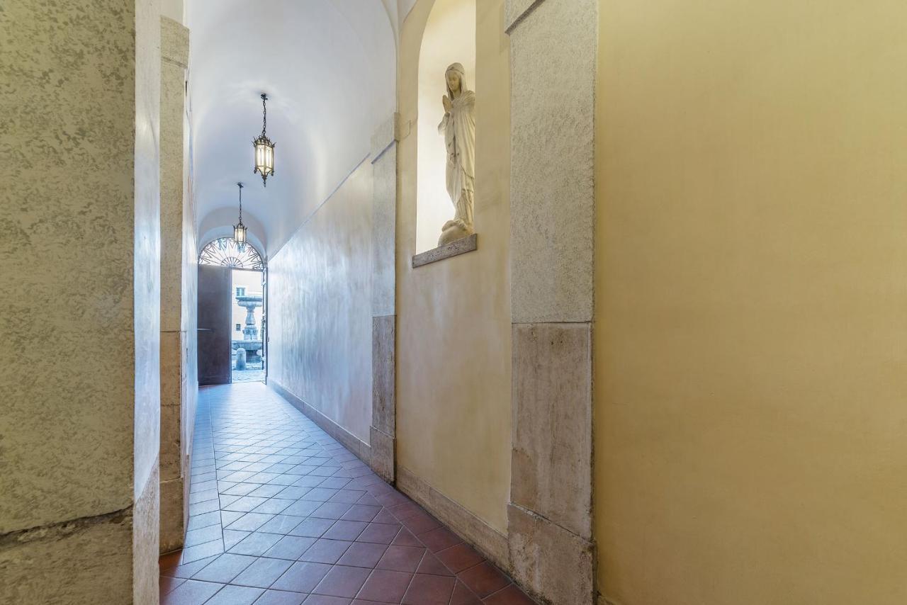 Apartment Piazza Navona Panoramic Penthouse Rome