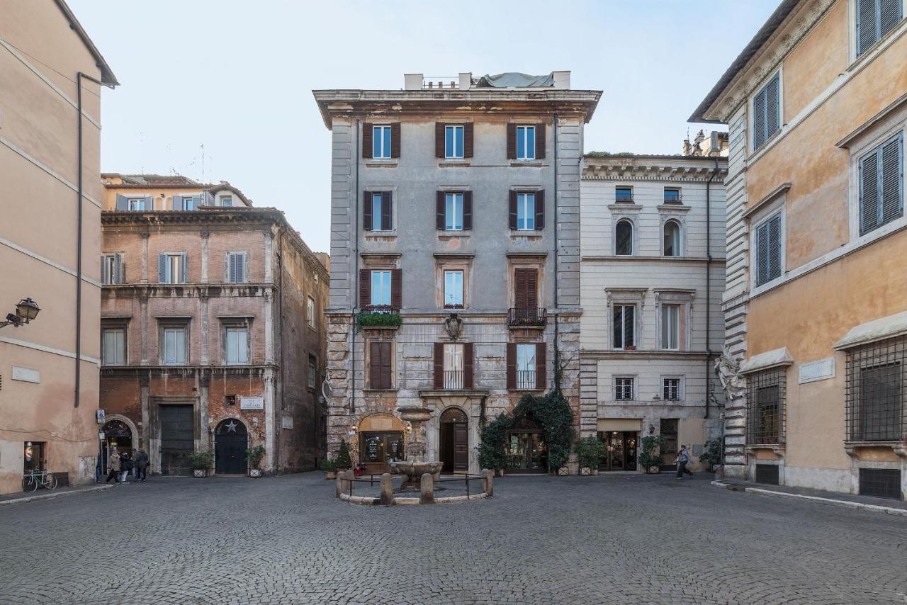 Piazza Navona Panoramic Penthouse *